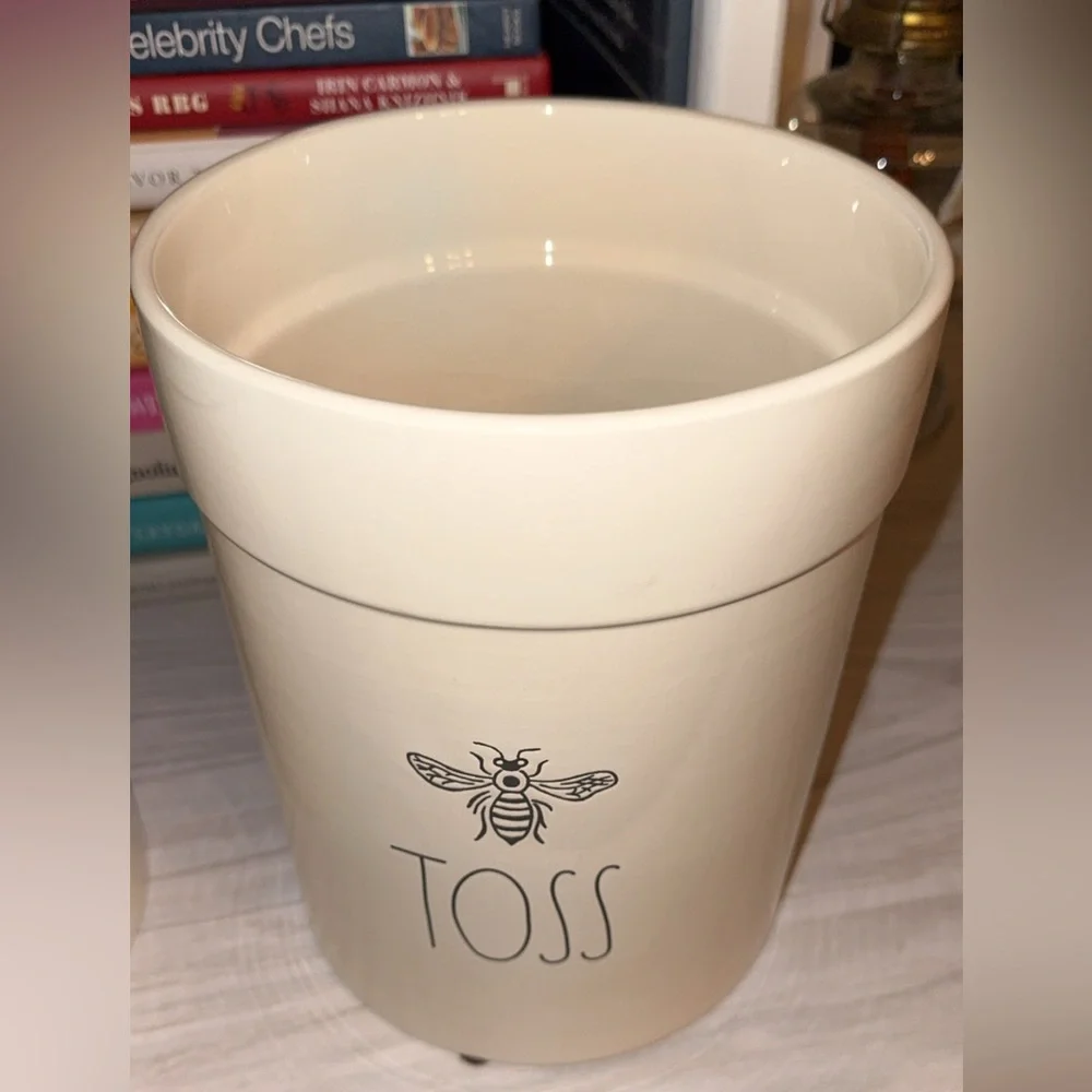 Sale Rae Dunn VHTF Ceramic Toss Waste Basket/Can/Container/Bin Trash Can ‘TOSS’